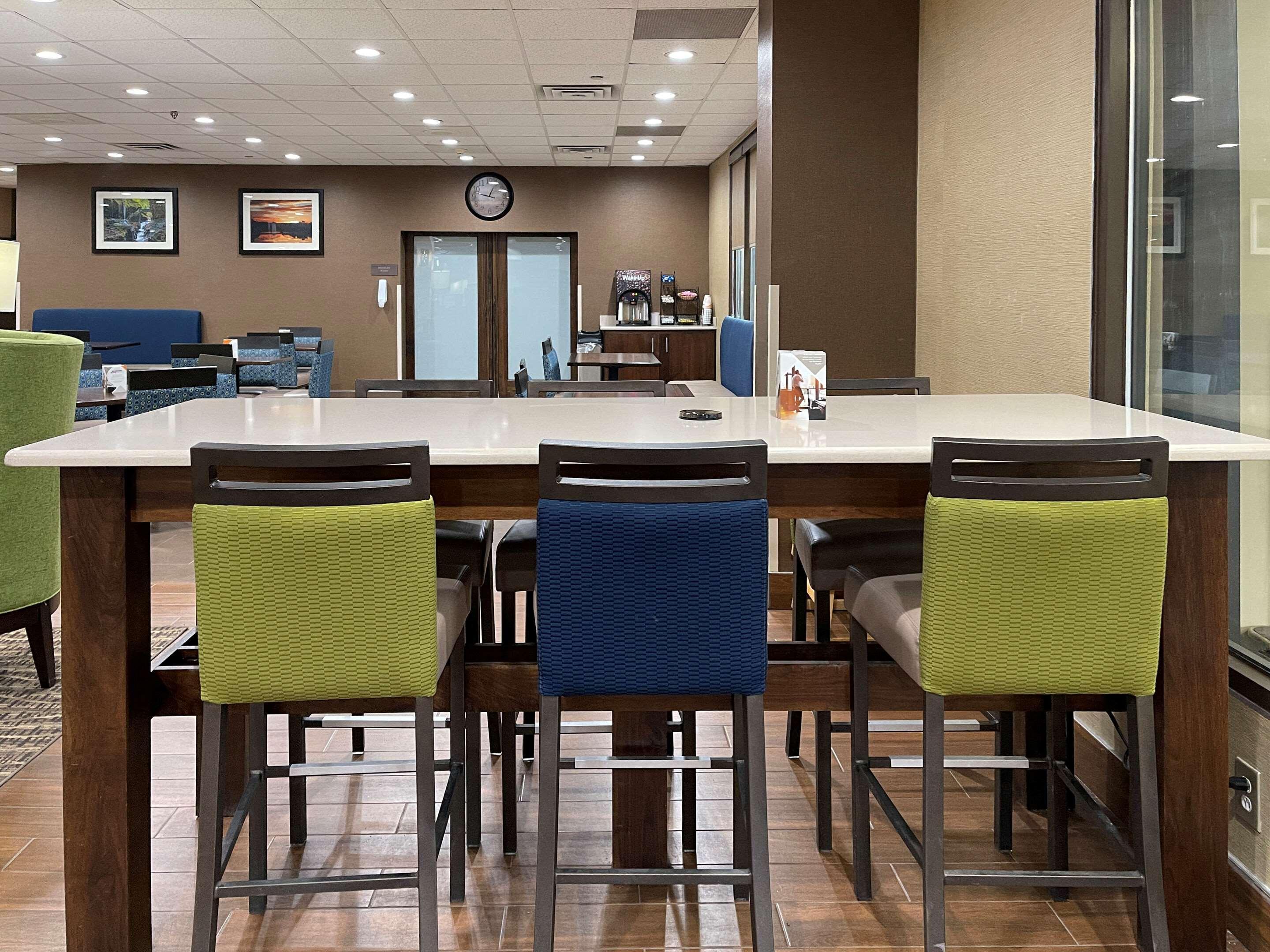 Comfort Inn Binghamton I-81 Exteriör bild