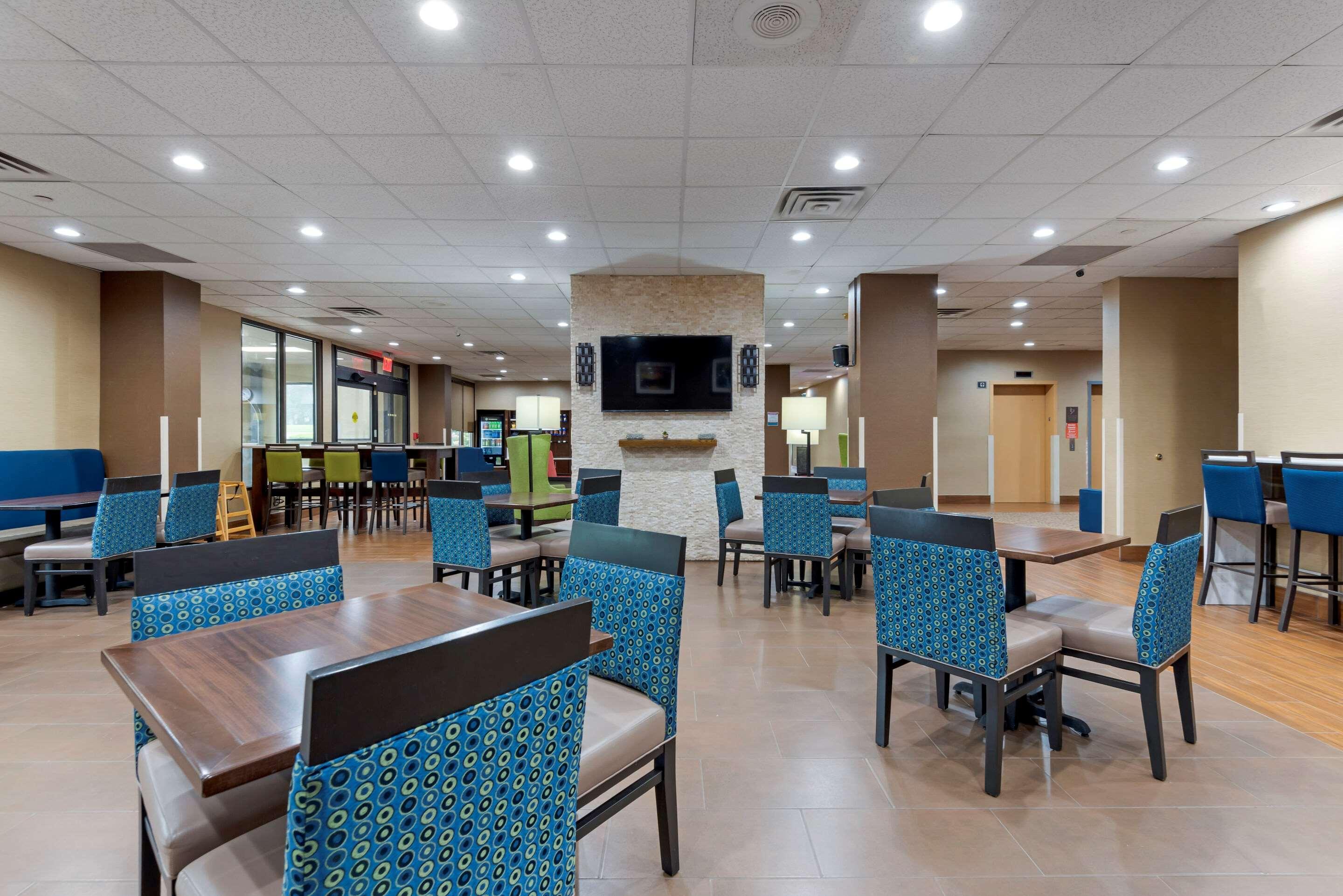 Comfort Inn Binghamton I-81 Exteriör bild